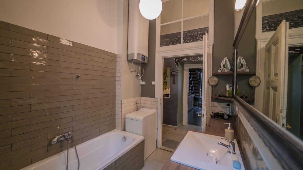 First Budhapest Central Flat Budapeste Exterior foto